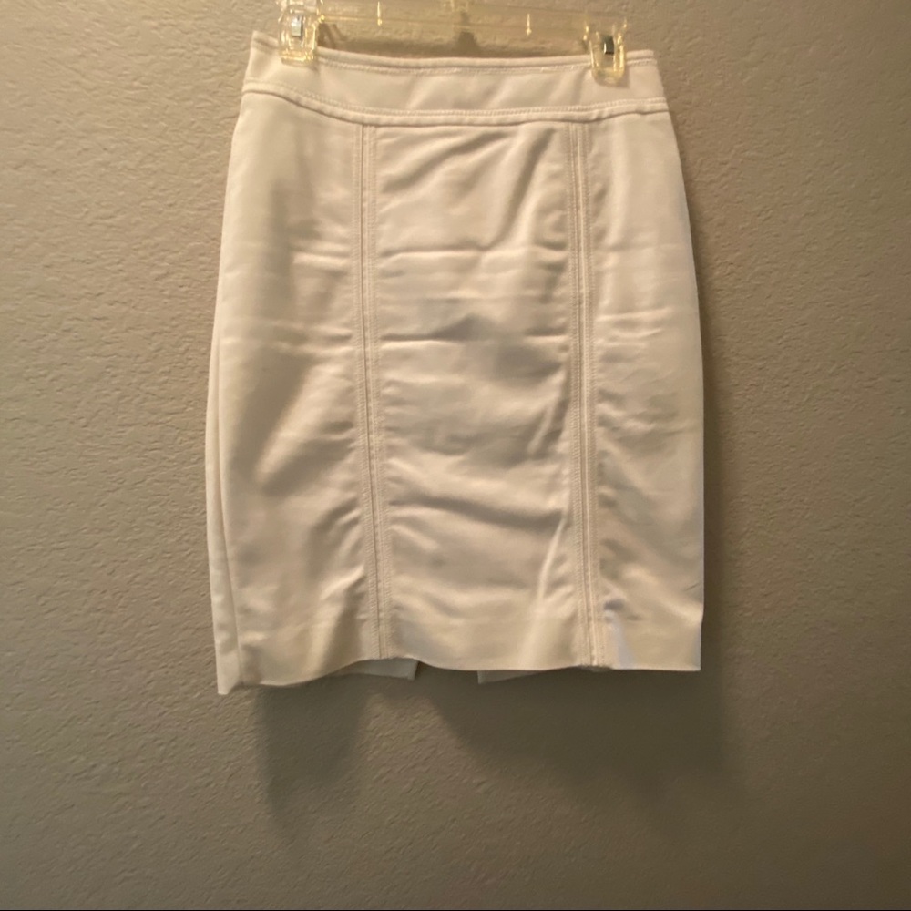 White pencil skirt